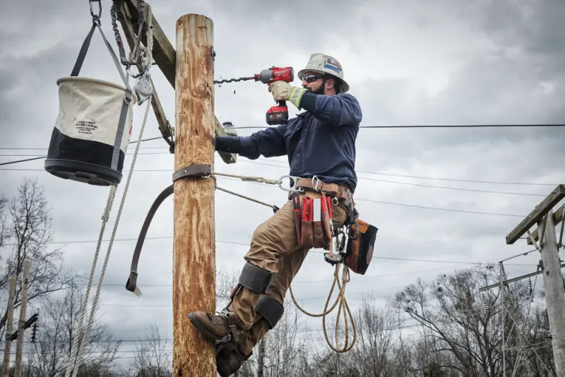 189125-4933479152-m18-onefhiwh716-0x-app-5