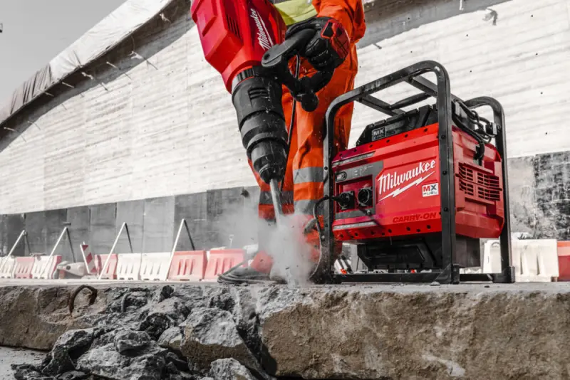 189209-4933479266-mxf-ps-602-app-33