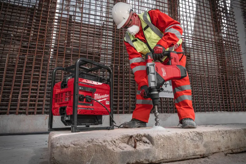 189209-4933479266-mxf-ps-602-app-35