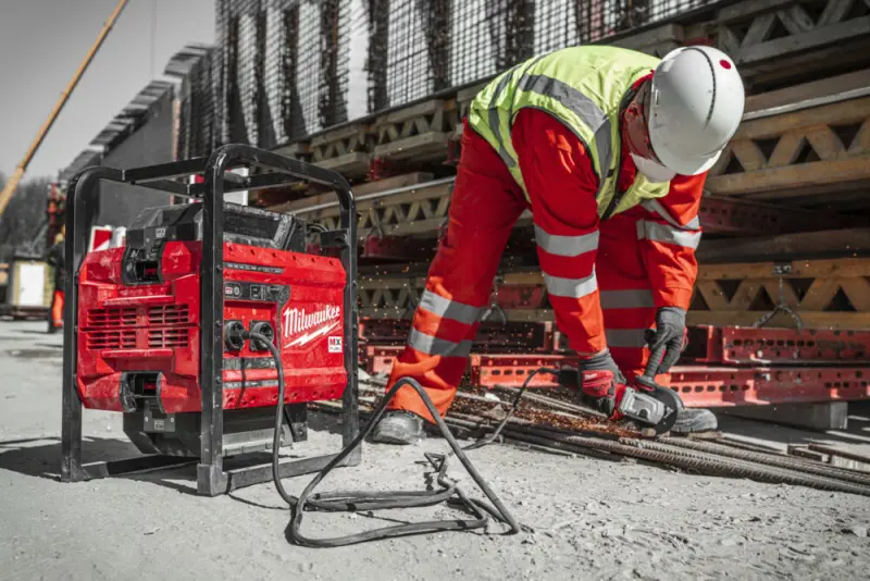 189209-4933479266-mxf-ps-602-app-46