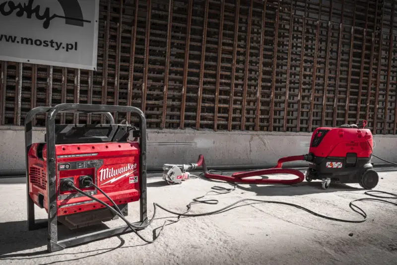 189209-4933479266-mxf-ps-602-app-50