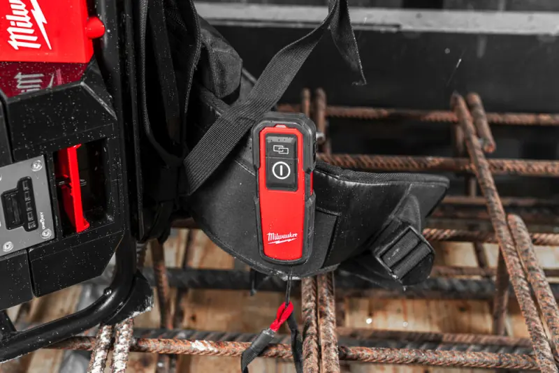 Aku ponorný vibrátor do betonu Milwaukee MX FUEL MXF CVBP-602, ONE-KEY, 2x Aku MXF XC406 + MXF C, bez kabelu a hlavy, 4933479591 (MIMX4933479591)