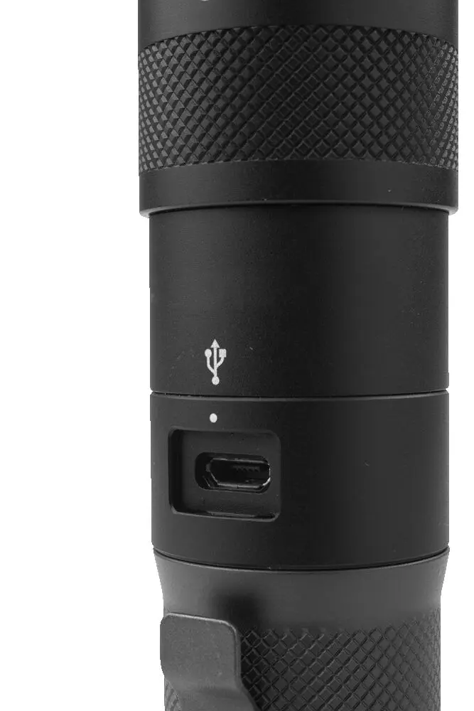 189786-4933479769-l4-tmled-301-feat-4