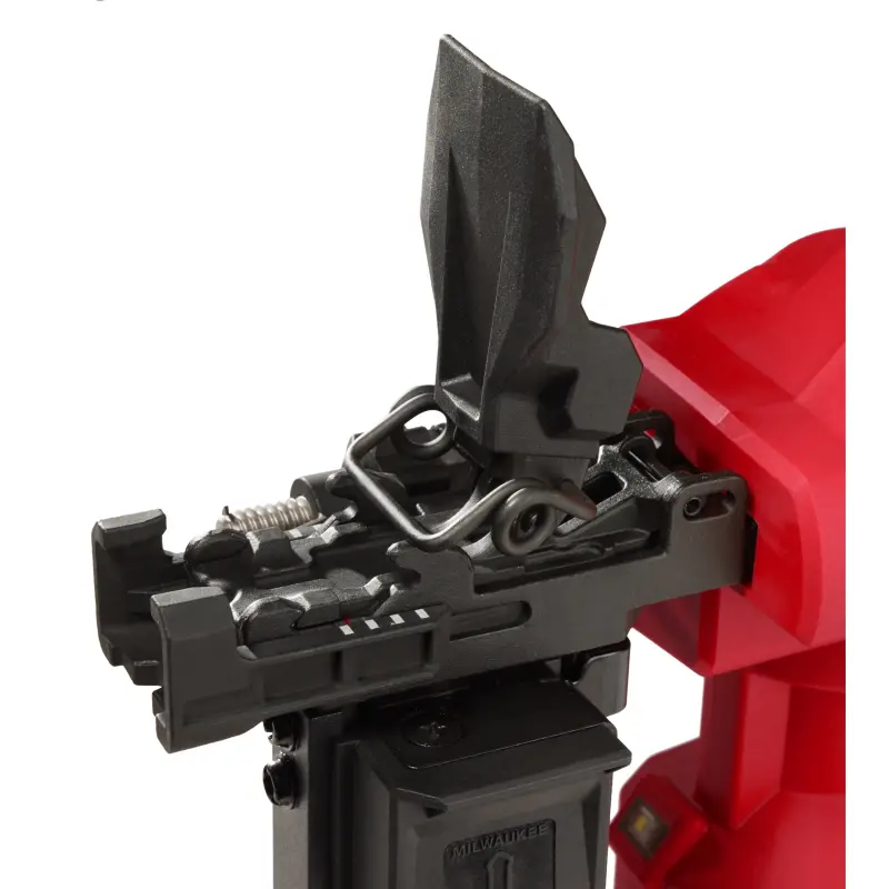 189818-aku-subkompaktni-sponkovacka-milwaukee-m18-ffus-302c-na-draty-a-oploceni-4933479832-6