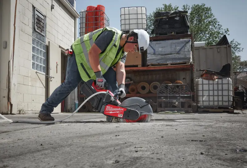 190089-4933480480-08