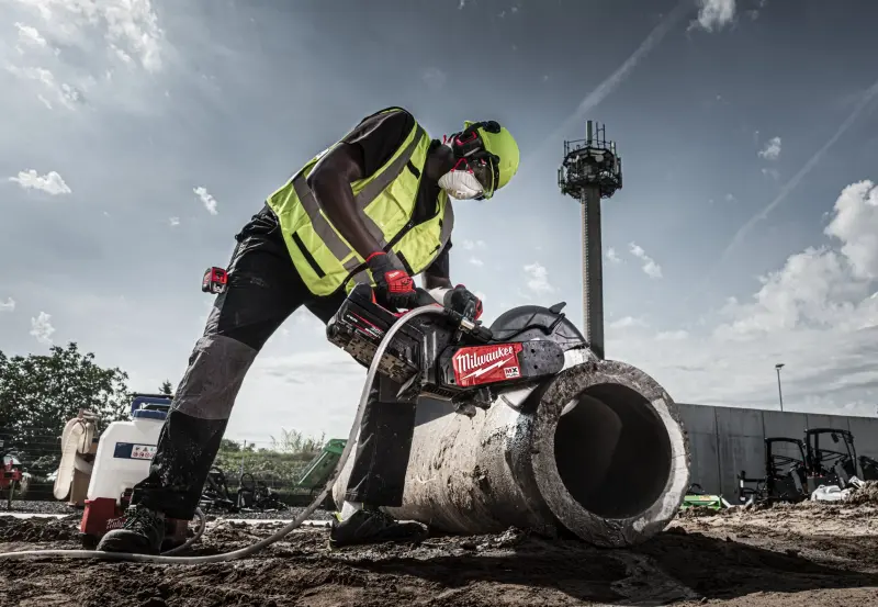 190089-4933480480-15