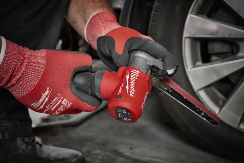 190297-4933480958-m12-fbfl10-0-app-6