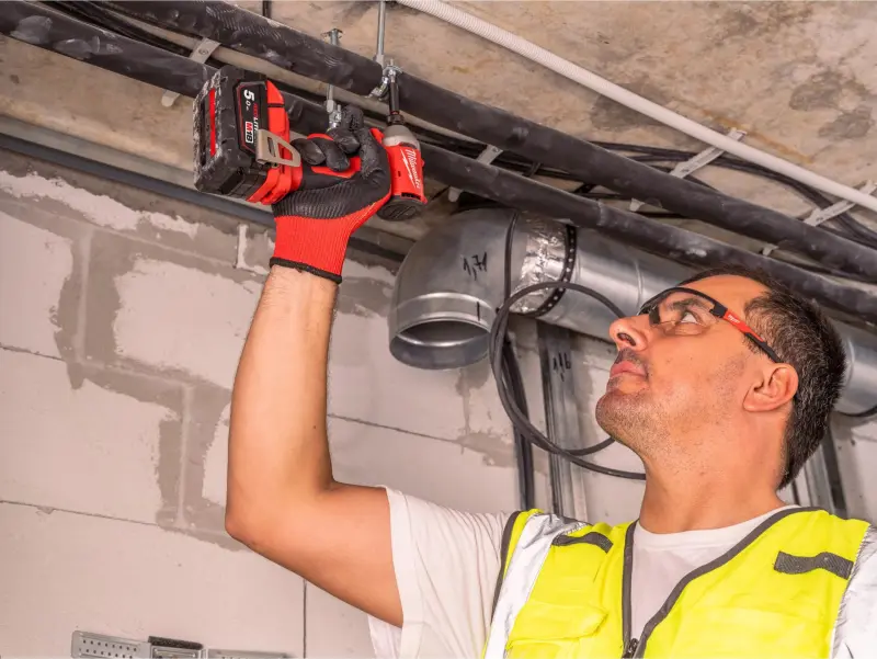 Aku 1/4" HEX rázový šroubovák/utahovák Milwaukee M18 BLIDRC-0, 190 Nm, bez aku, 4933492839 (MI4933492839)