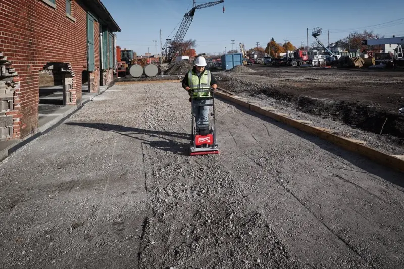 191237-4933493267-06