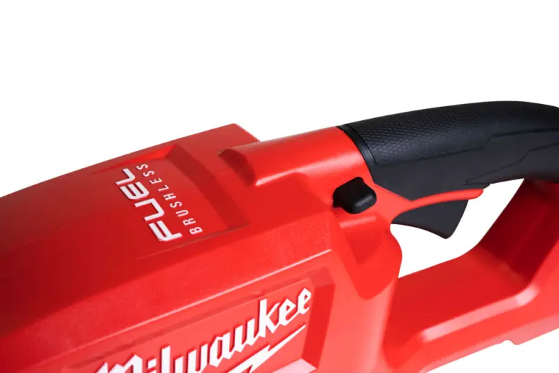 Aku nůžky/plotostřih na živý plot Milwaukee M18 FHET60-802, lišta 60 cm, 2x Aku M18 HB8 + nabíječka M12-18 FC, 4933493291 (MI4933493291)