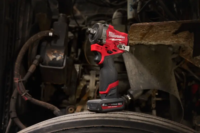 Aku 1/2" rázový utahovák Milwaukee M12 FCIWF12G3-0, 745 Nm, bez aku, 4933493454