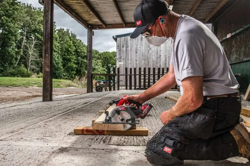 191621-4933493587-03