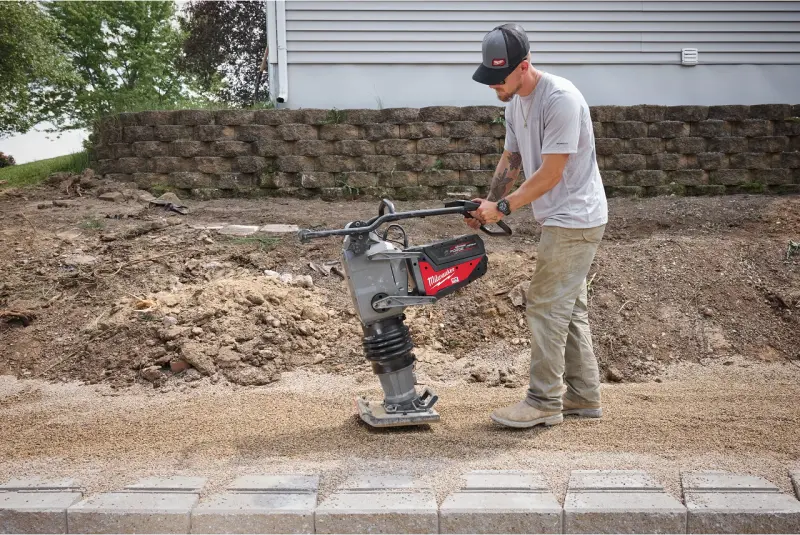 Aku hutnící pěch Milwaukee MX FUEL MXF RAM60-122  RAMMER, ONE-KEY, 2x aku MXF HD812 + MXF SC, 4933498159