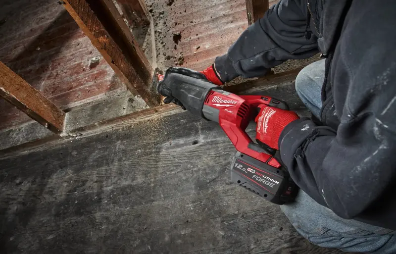 Aku šavlová pila Milwaukee M18 FSX-801C (4933499177) (MI4933499177)