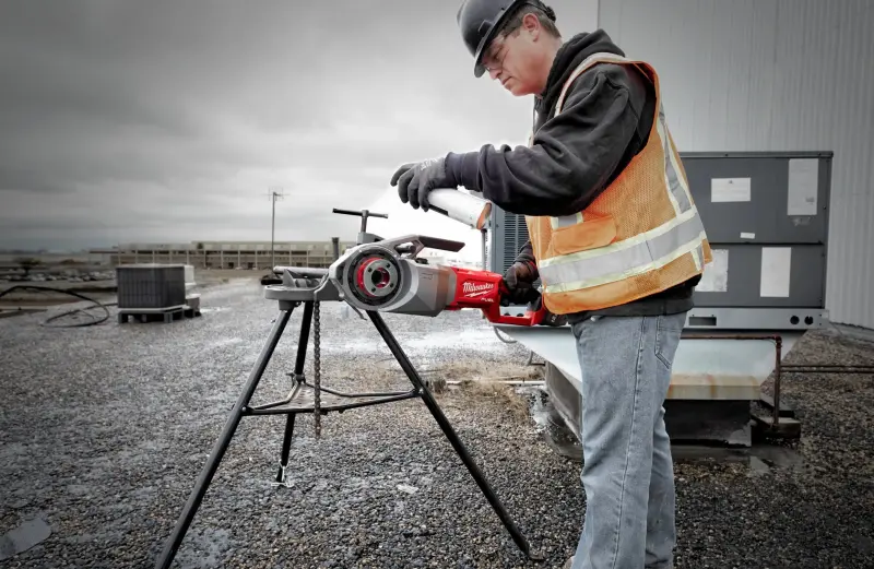 192346-4933499200-05