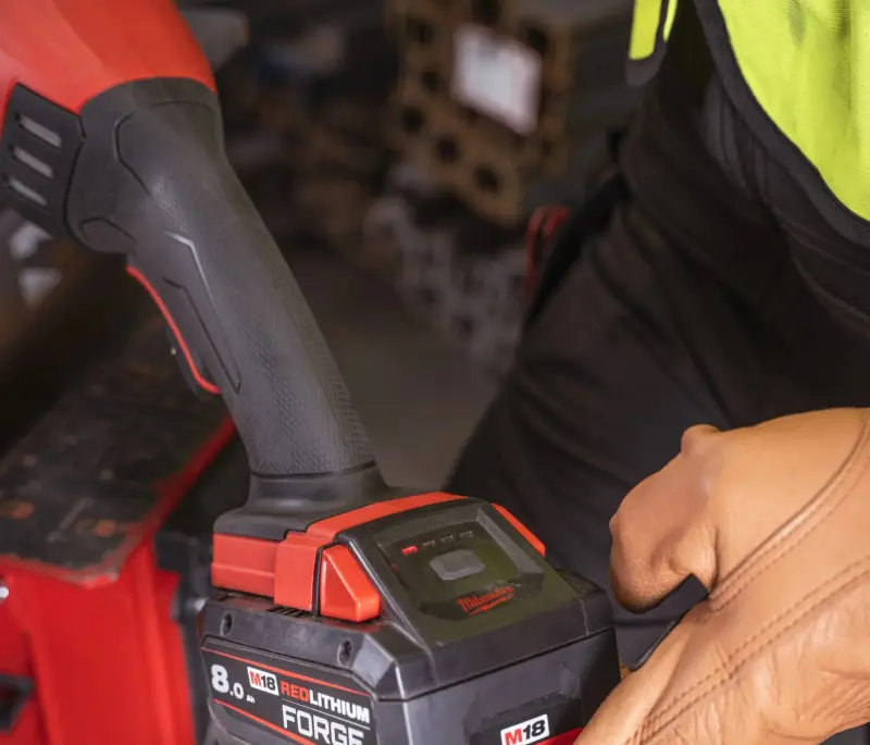 Aku úhlová bruska Milwaukee M18ONEFLAG230XPDB-122C ONE-KEY™ s kolébkovým spínačem 230 mm, 4933499242 (MI4933499242)