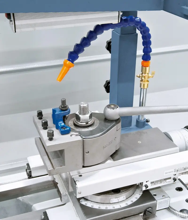 Univerzální soustruh Bernardo Master 360 Pro Vario + 3osé digitální odměřování (BER031276XL)