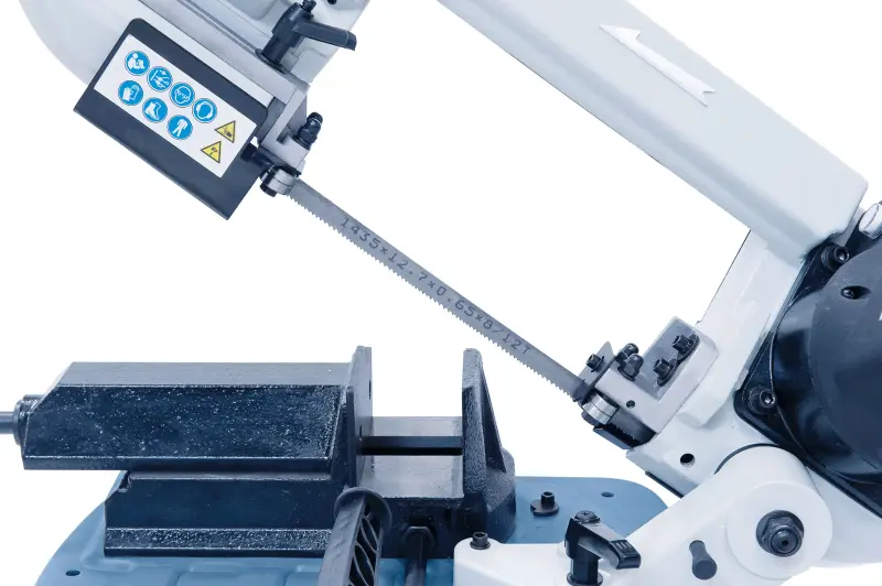 20792-ebs-125-vario-detail-sagebandfuhrung-li-re