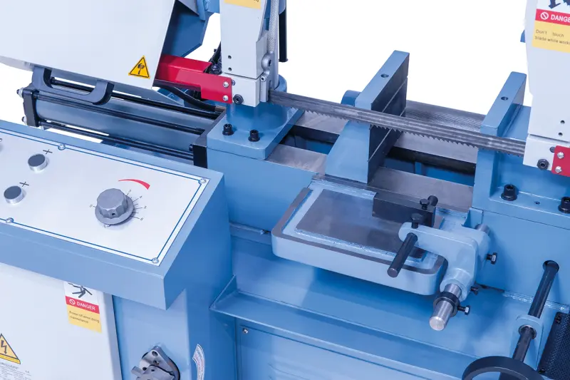 Dvousloupová horizontální pásová pila Bernardo CBS 280 (BER041726XL)