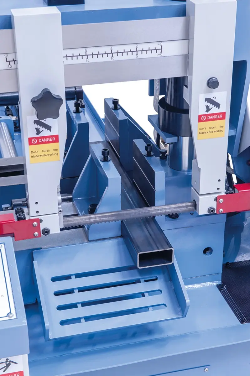 Automatická dvousloupová horizontální pásová pila Bernardo CBS 280 VA (BER041729XL)