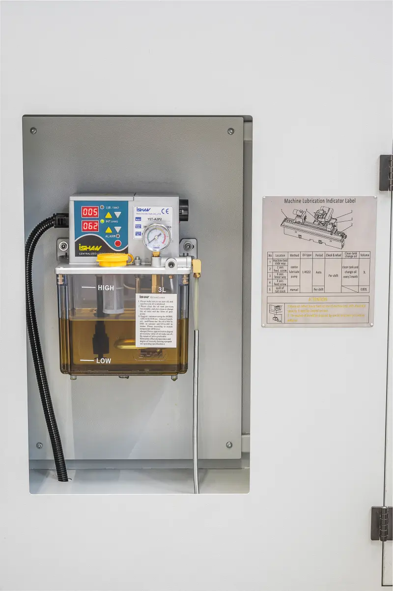 21813-urs-32100-plc-detail-zentralschmierung