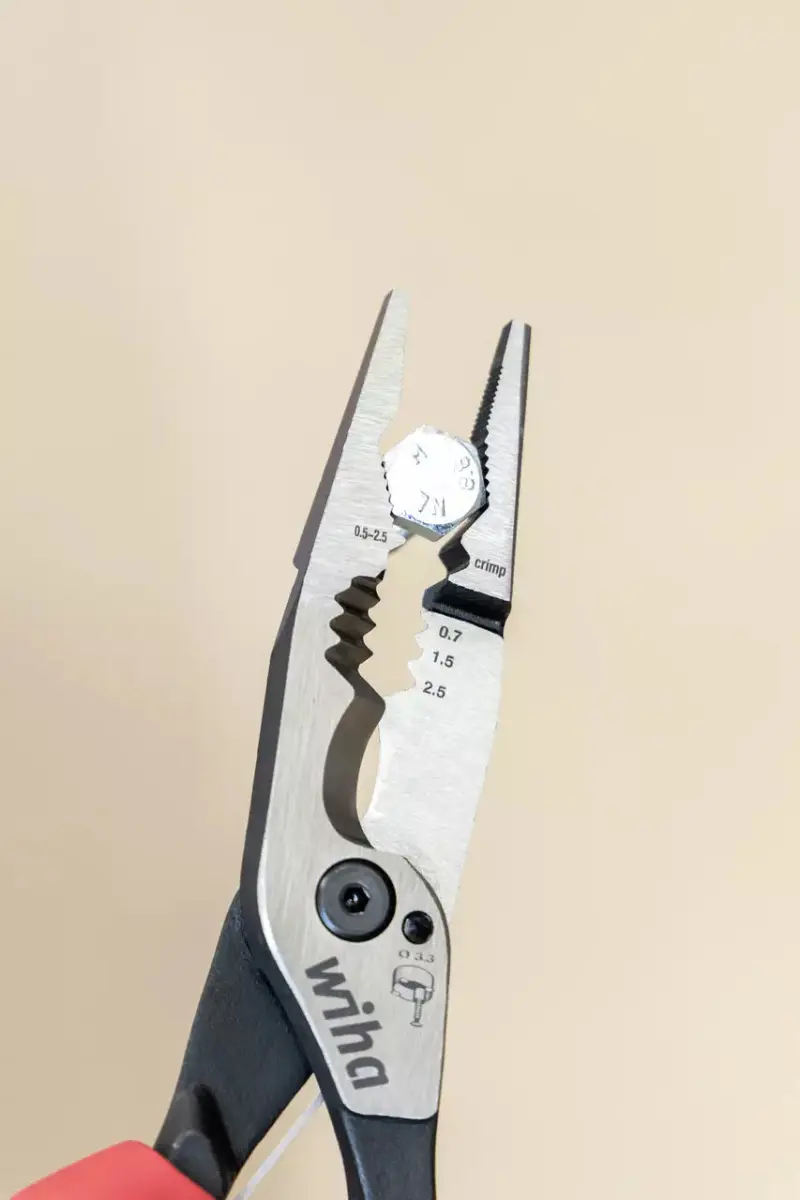 Multifunkční kleště 8v1 Wih , WIHA45705