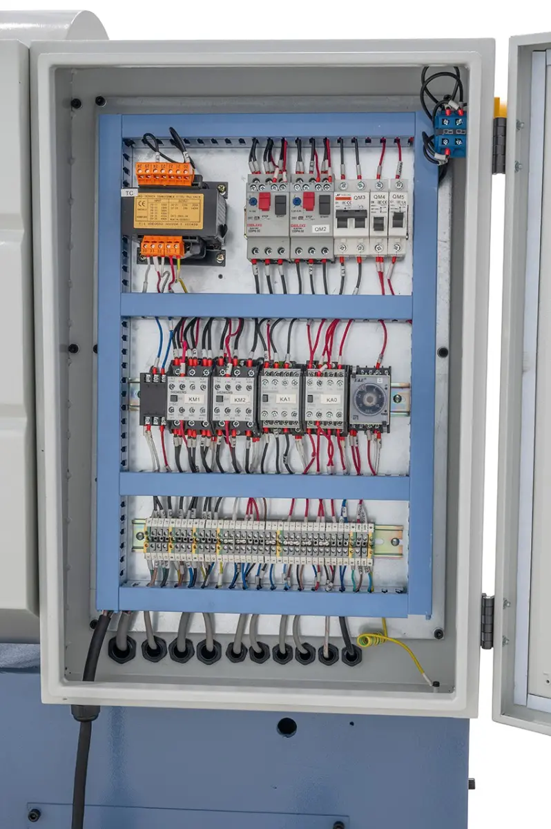 225775-03-1299xl0_18