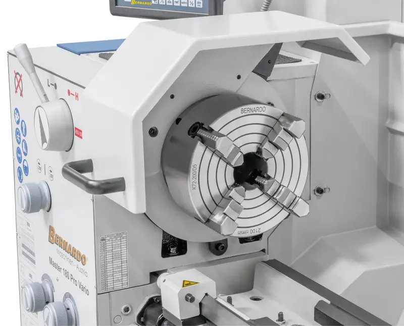 Univerzální soustruh Bernardo Master 180 s digitálním odměřováním