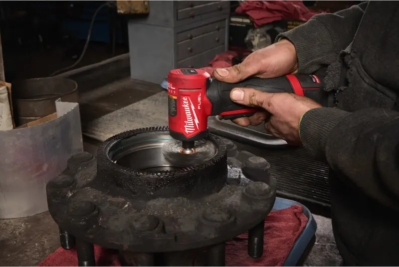 Aku přímá bruska Milwaukee M12 FDGA2-0, bez aku, 4933498979