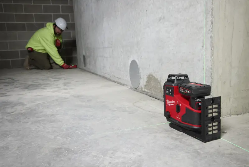 Aku zelený laser Milwaukee M12 A3PLO-0C, ONE-KEY, 360° 3 roviny, bez aku, s kufrem, 4933499001