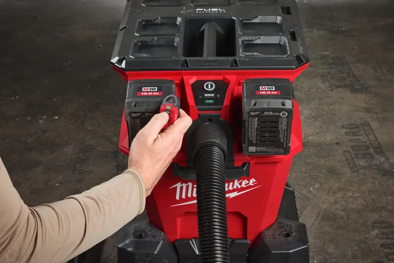 Aku průmyslový vysavač Milwaukee M18 F2VC23LG2-0, ONE-KEY, PACKOUT, NEXUS modular systém, mokré/suché vysávání, bez aku, 4933500140