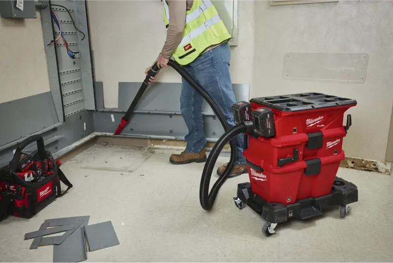 Aku průmyslový vysavač Milwaukee M18 F2VC23LG2-0, ONE-KEY, PACKOUT, NEXUS modular systém, mokré/suché vysávání, bez aku, 4933500140