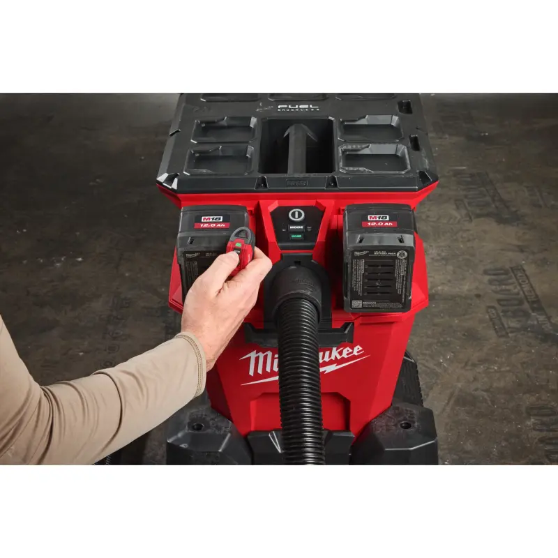 Aku průmyslový vysavač Milwaukee M18 F2VC23LG2-0, ONE-KEY, PACKOUT, NEXUS modular systém, mokré/suché vysávání, bez aku, 4933500140
