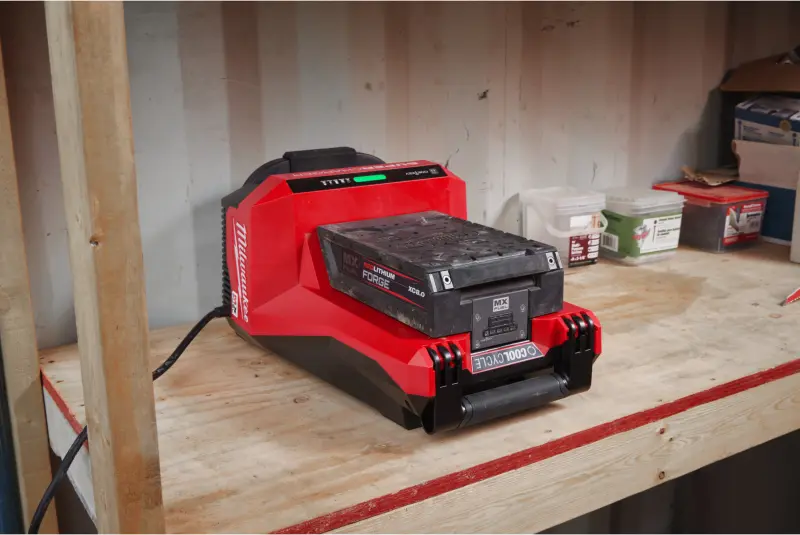 Aku nabíječka Milwaukee MX FUEL MXF SC, ONE-KEY, SUPERCHARGER, 4932492848