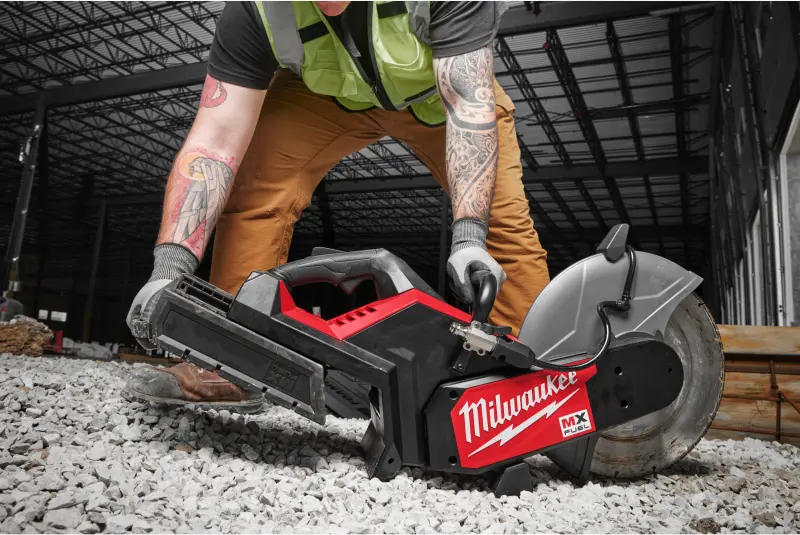 Aku rozbrušovací pila Milwaukee MX FUEL MXF COS350G2FC-802 (350 mm), ONE-KEY, 2x aku MXF XC608 + MXF FC + HUDD 350mm + taška, 4933499772