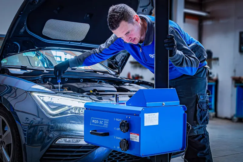 Sada pro seřízení světlometů