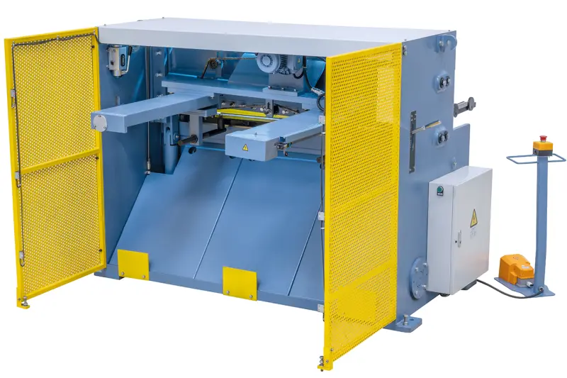 Hydraulické tabulové nůžky Bernardo HST 1300 x 4 (BER061922XL0)