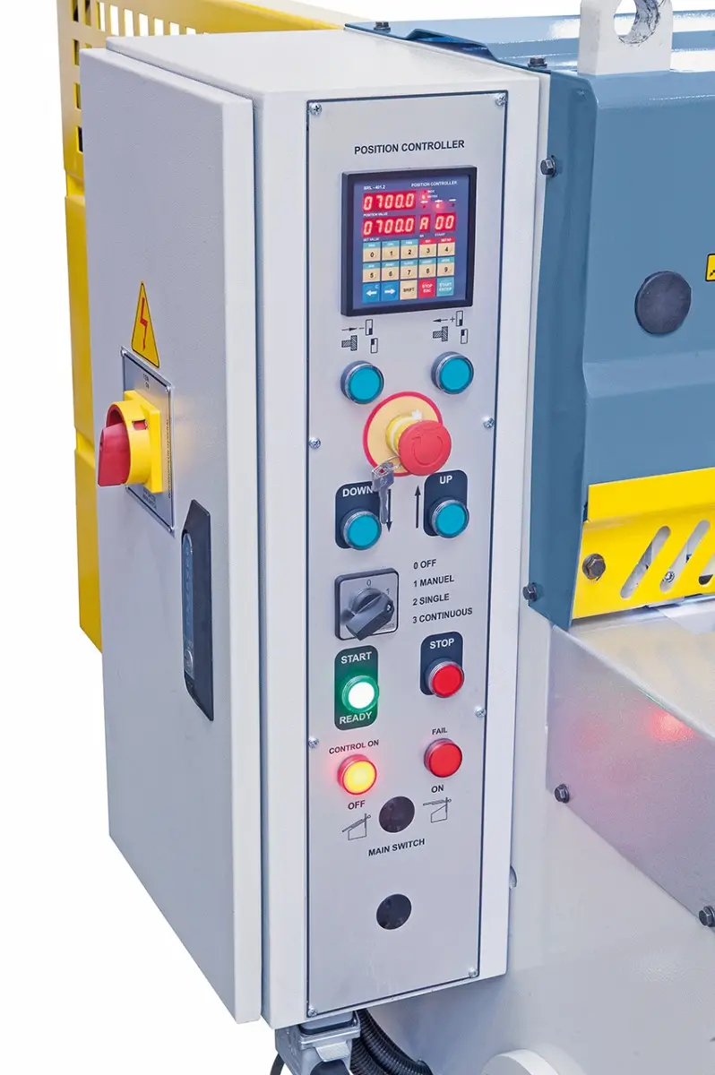 Tabulové elektromechanické nůžky Bernardo MTE 3060 x 2 mm NCC (BER062047XL3)