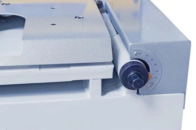 Tabulové elektromechanické nůžky Bernardo MTE 1100 x 6 mm NCC (BER062048XL)