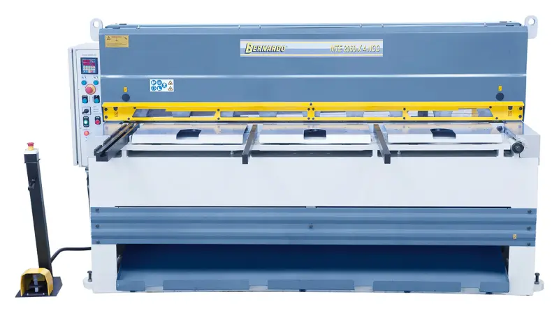 Tabulové elektromechanické nůžky Bernardo MTE 2560 x 4 mm NCC (BER062048XL3)