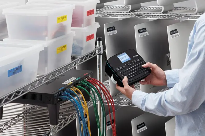 Popisovač DYMO LabelManager Executi 640CB s 3 ks popisovacích pásek (EDE97340015)