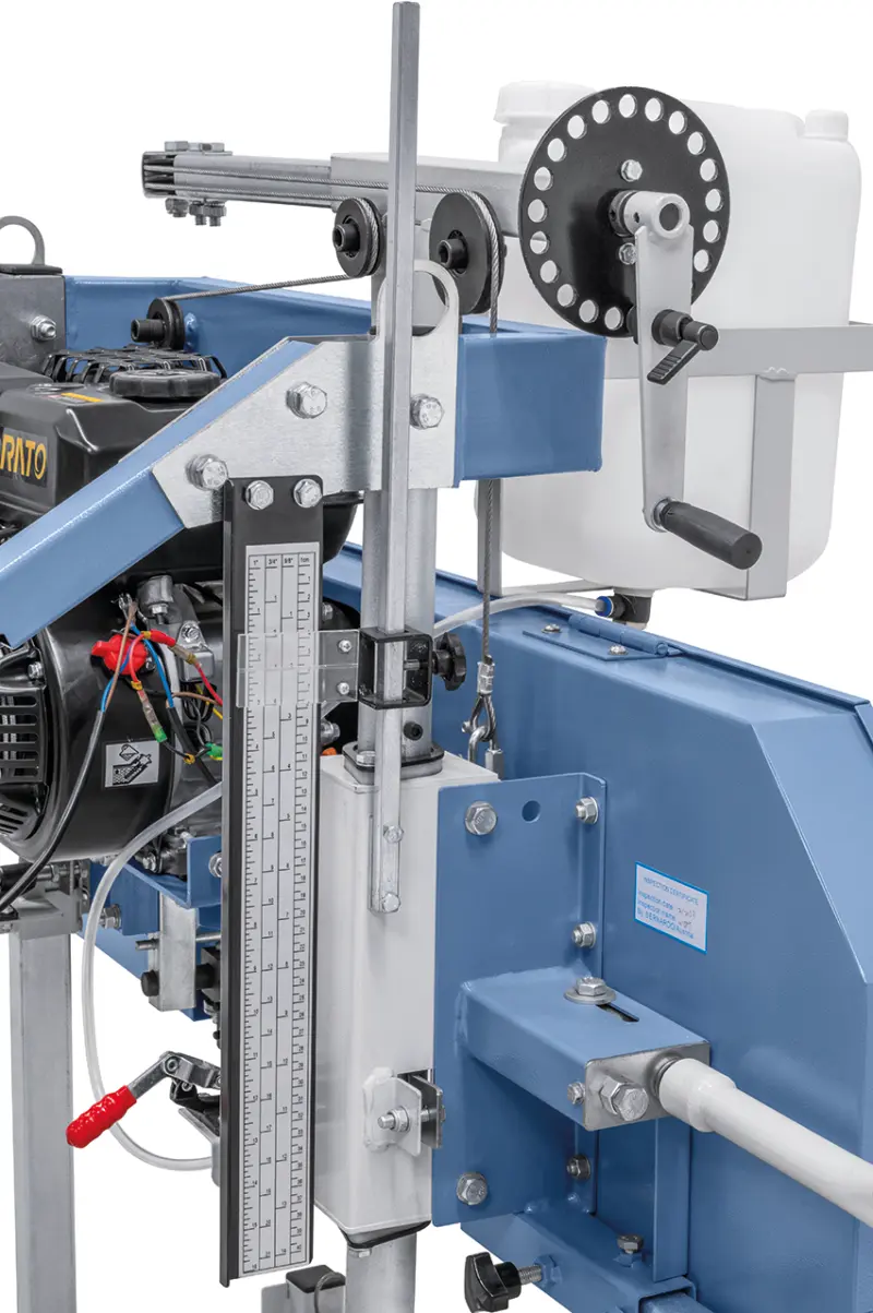 Kmenová pásová pila Bernardo BBS 400 B - benz. motor (BER1412980)