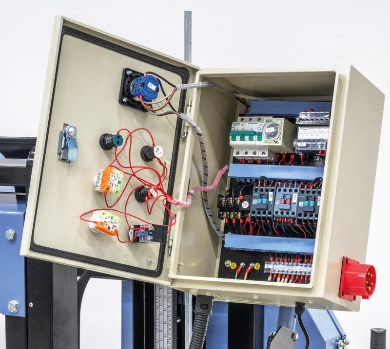 Kmenová pásová pila Bernardo BBS 920 B - benz. motor (BER1413070)