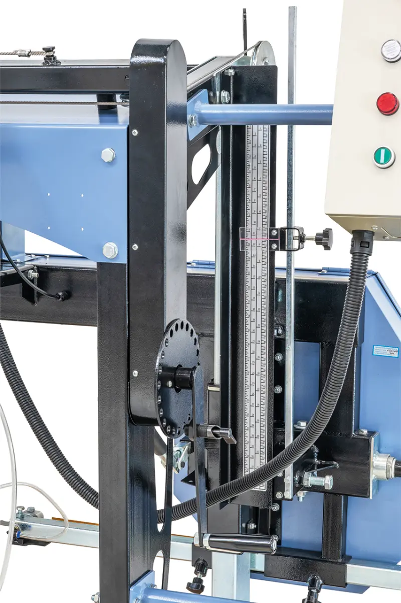 Kmenová pásová pila Bernardo BBS 920 B - benz. motor (BER1413070)