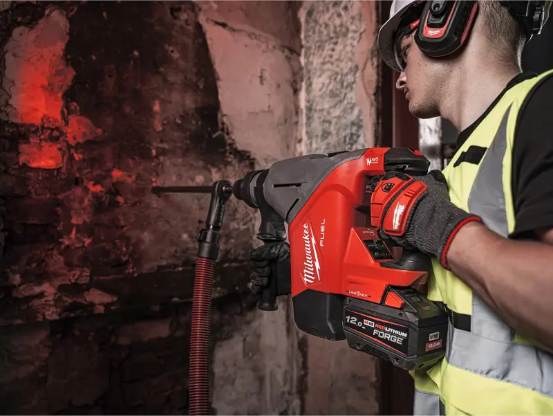 Aku vrtací a sekací kladivo Milwaukee M18 FHACO745-0C 45MM SDS-Max, ONE-KEY, bez aku, s kufrem, 4933493445