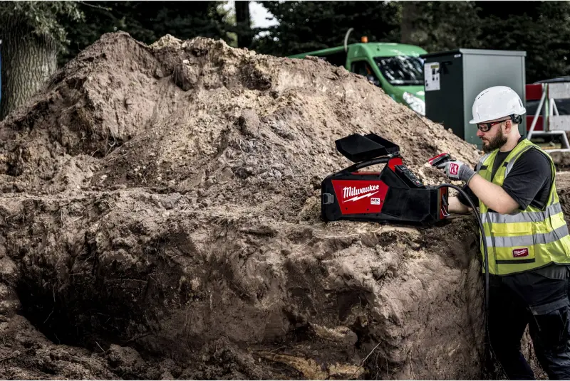Aku elektrofúzní svářečka Milwaukee MX FUEL MXF EFP-802, ONE-KEY, 2x aku MXF XC608 + MXF C, 4933493806