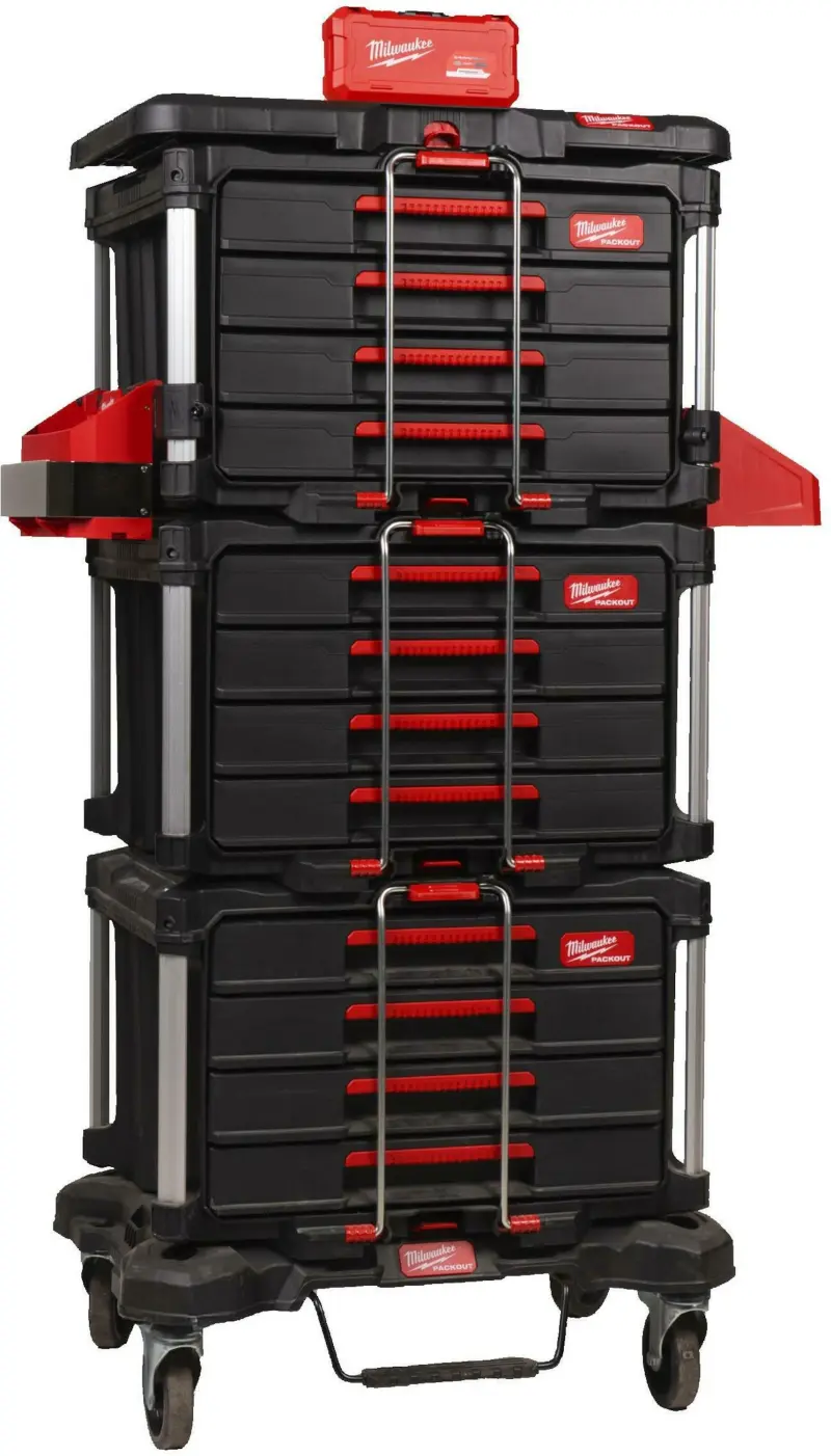 Boxy na nářadí Milwaukee PACKOUT, vybavené moduly, 370 ks nářadí, 4932501863