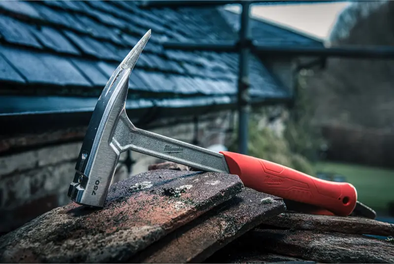 Tesařské kladivo Milwaukee 600 g, 4932493654