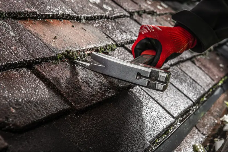 Tesařské kladivo Milwaukee 600 g, 4932493654