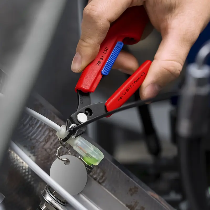 KNIPEX Slim Knips - kliešte s jemným rezom